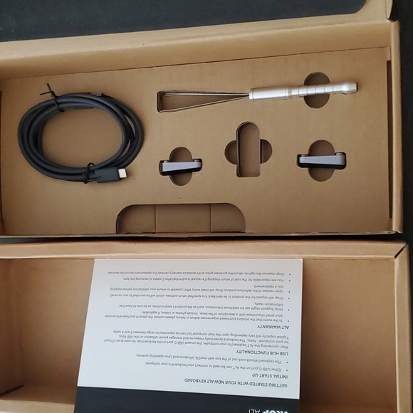 Drop ALT Mechanical Keyboard — 65% (67 Key) Gaming Keyboard-(Halo Clear, Gray) - Picture 7 of 7